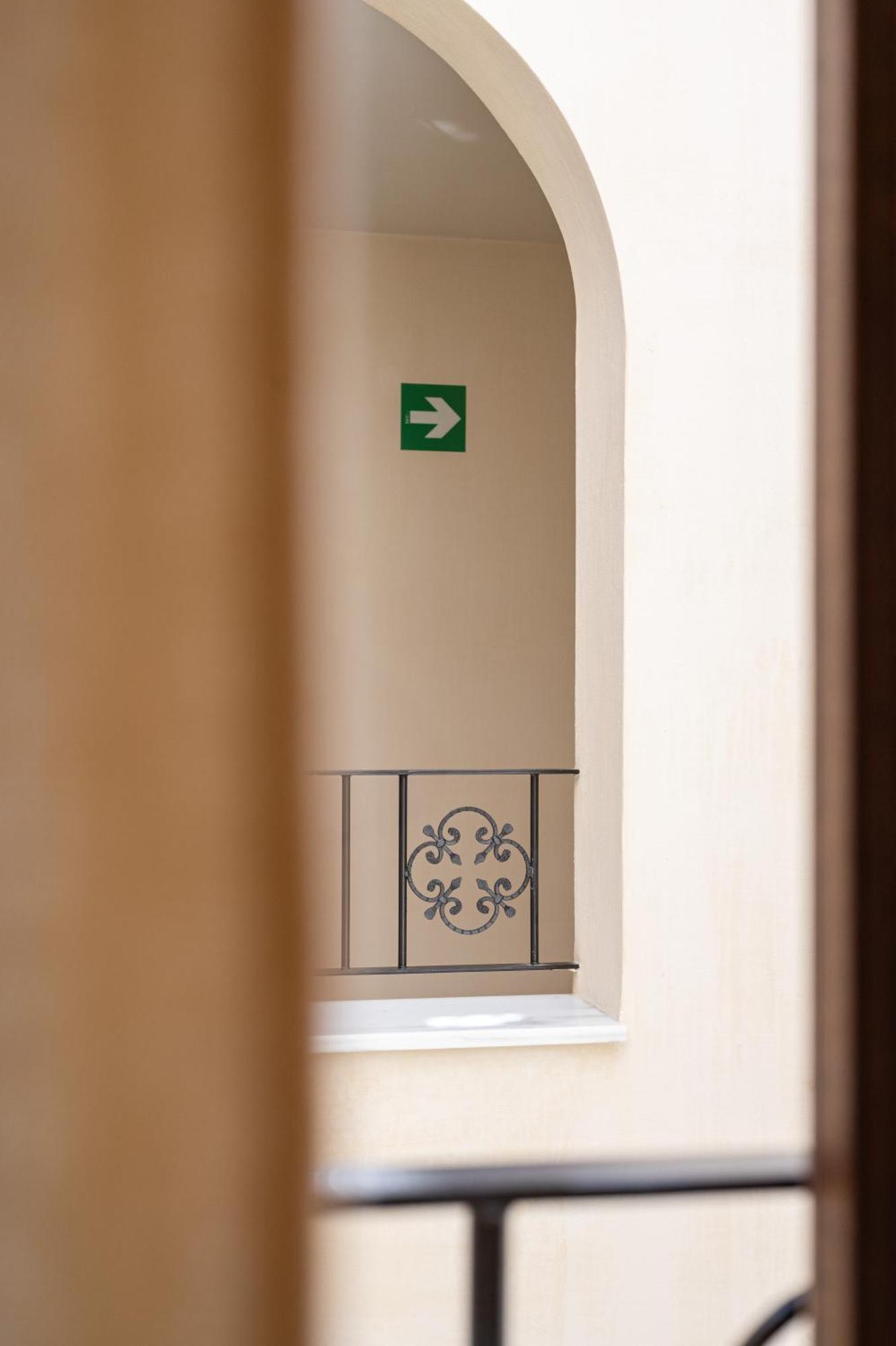 Apartamentos Gravina 56 Sevilla Eksteriør bilde